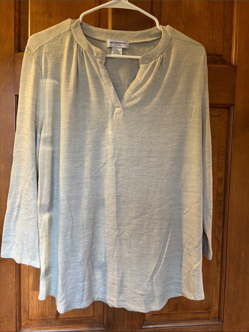 Liz Claiborne Light Cream Split-Neck Long Sleeve Tunic